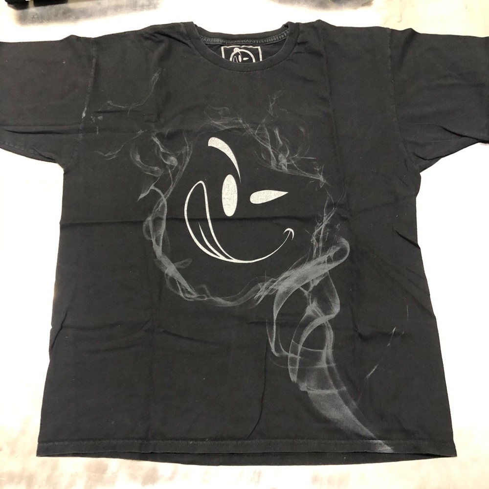 Smiley shirt
